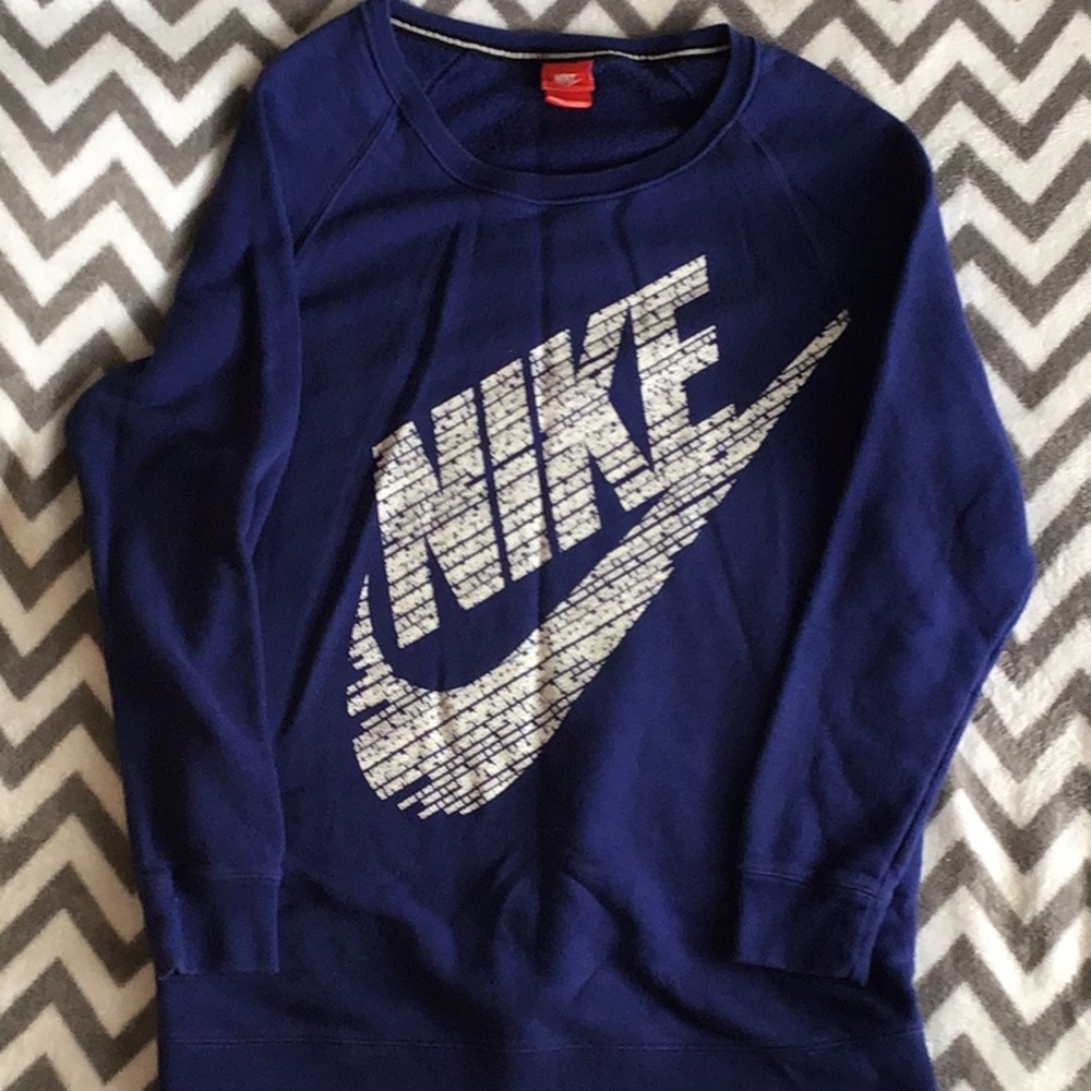Nike sweatshirt